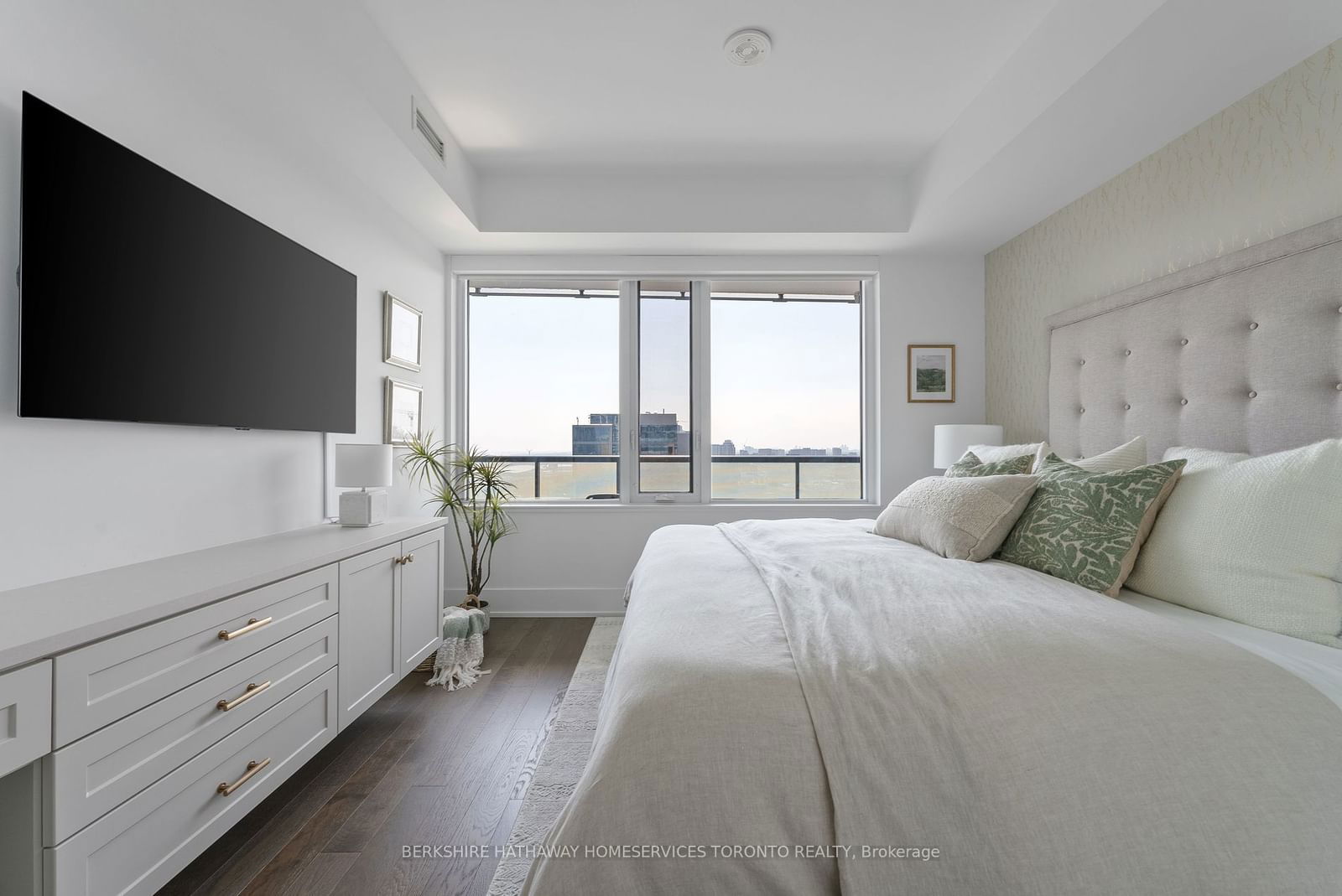 480 Front St W, unit 1715 for sale - image #6