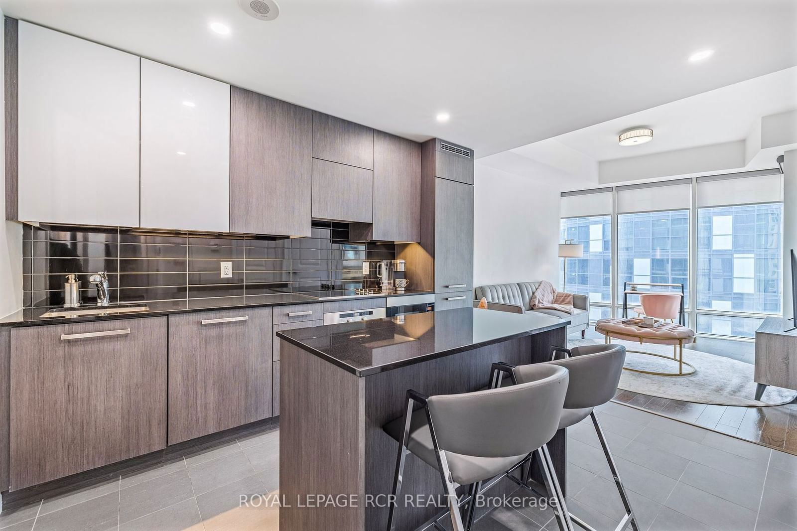 8 The Esplanade, unit 1201 for sale - image #3