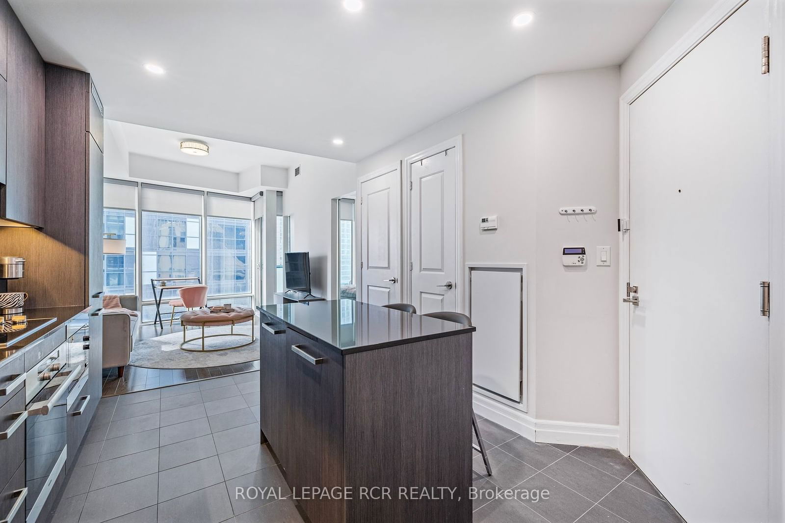 8 The Esplanade, unit 1201 for sale - image #4