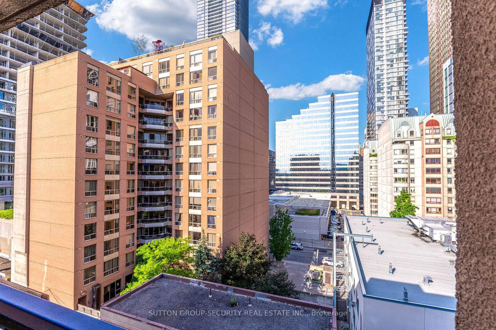 105 McCaul St, unit 808 for sale - image #27