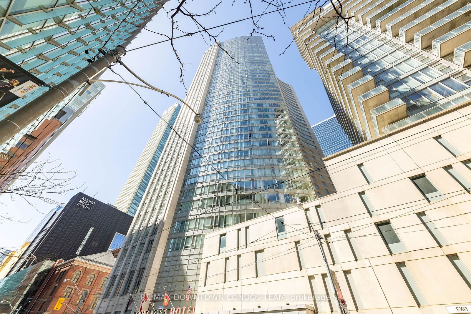 210 Victoria St, unit 4110 for sale - image #1