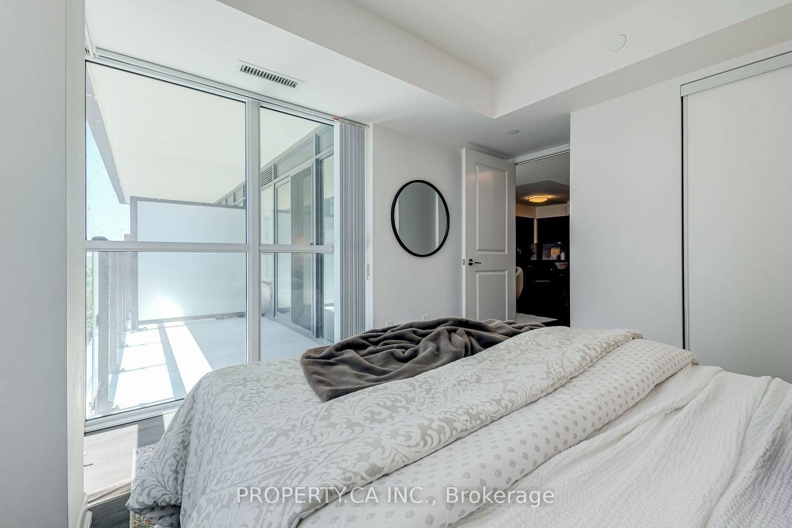 5168 Yonge St, unit 1501 for sale