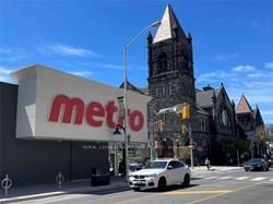 720 Spadina Ave, unit 706 for sale