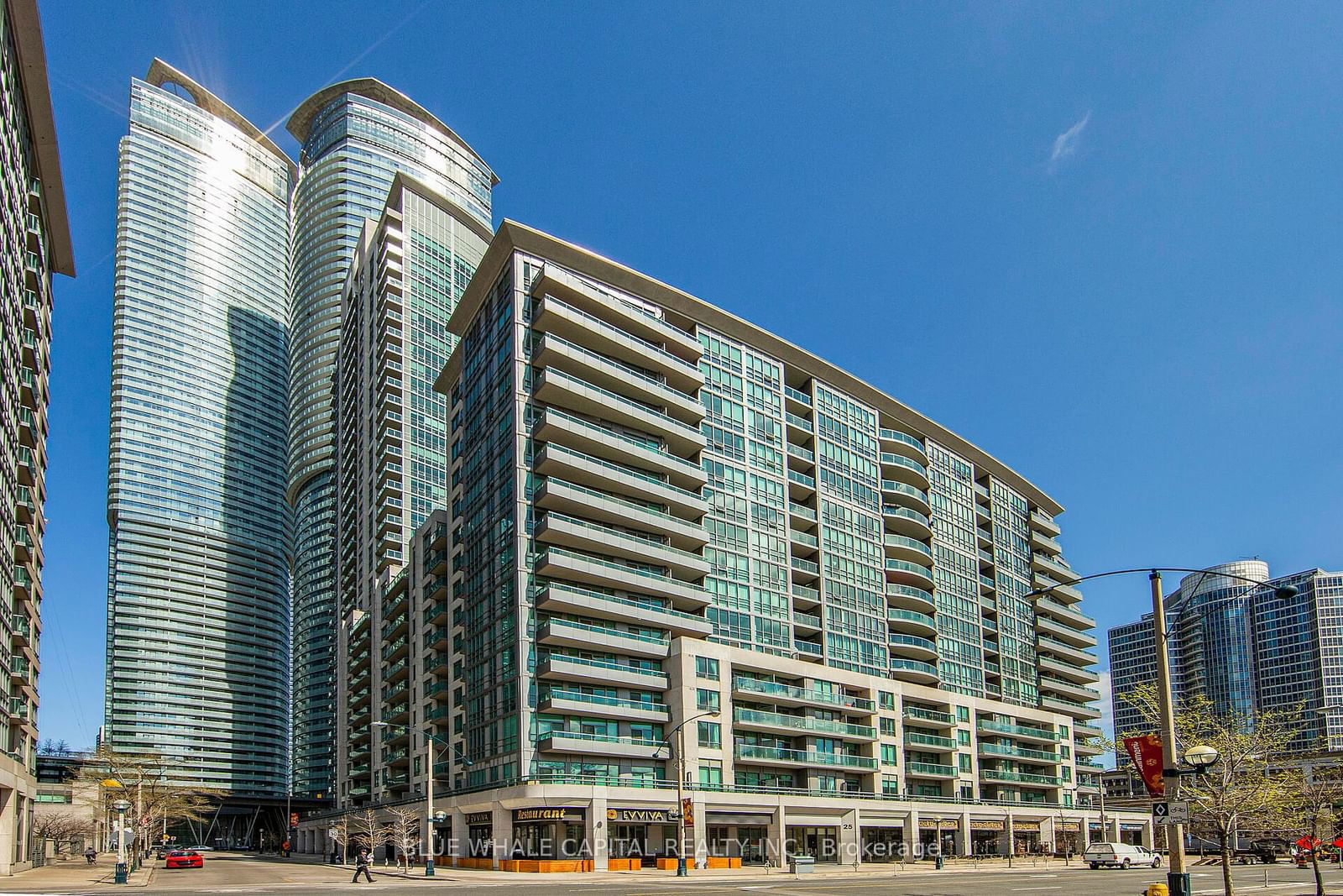 25 Lower Simcoe St, unit 1128 for sale - image #1