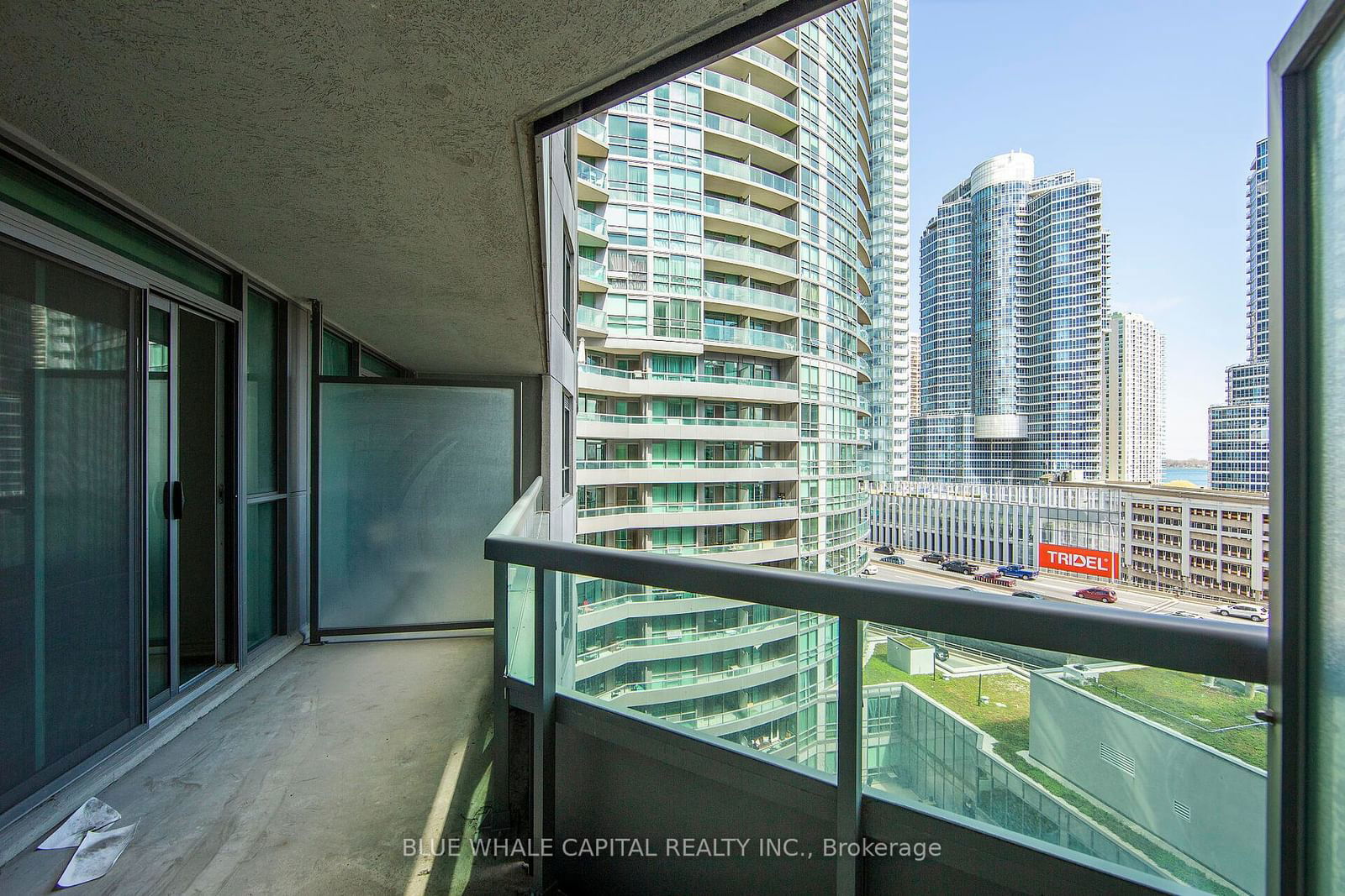 25 Lower Simcoe St, unit 1128 for sale - image #21