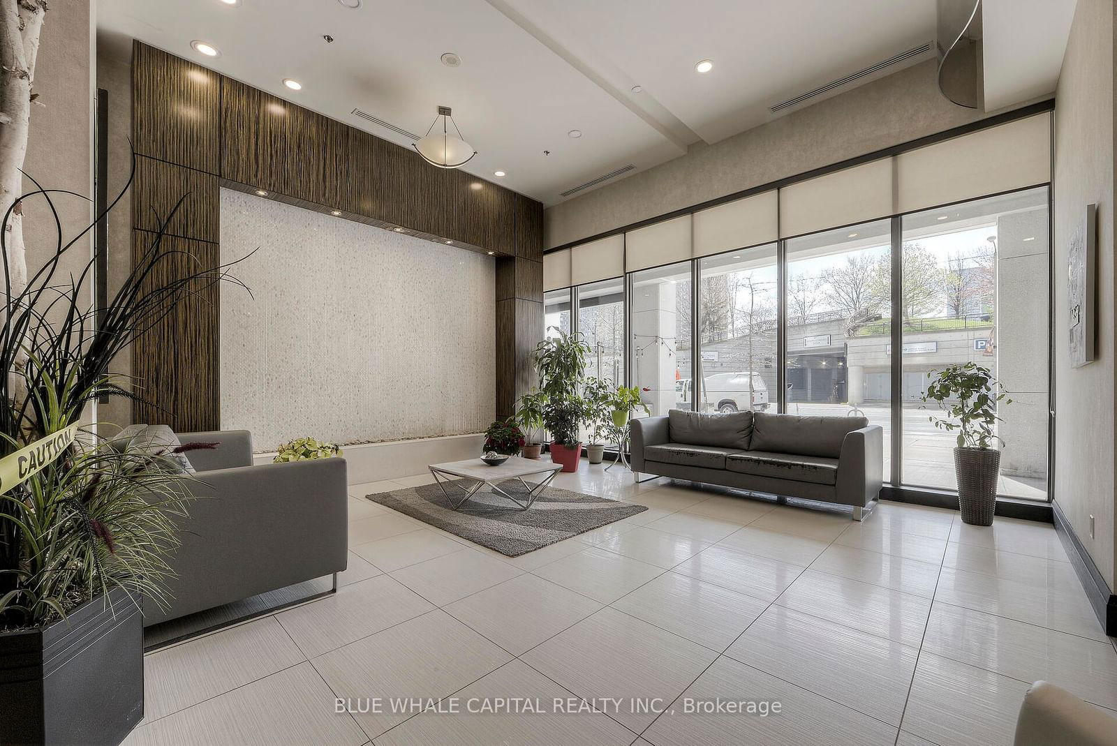 25 Lower Simcoe St, unit 1128 for sale - image #3