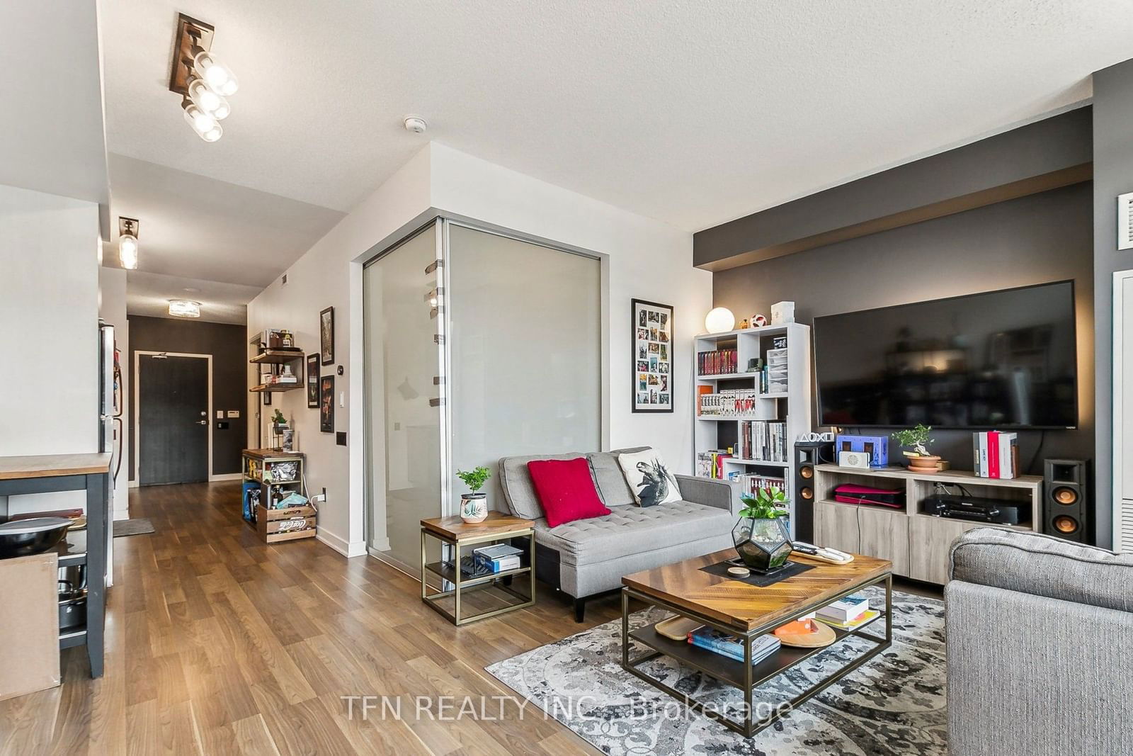 775 King St W, unit 906 for sale - image #33