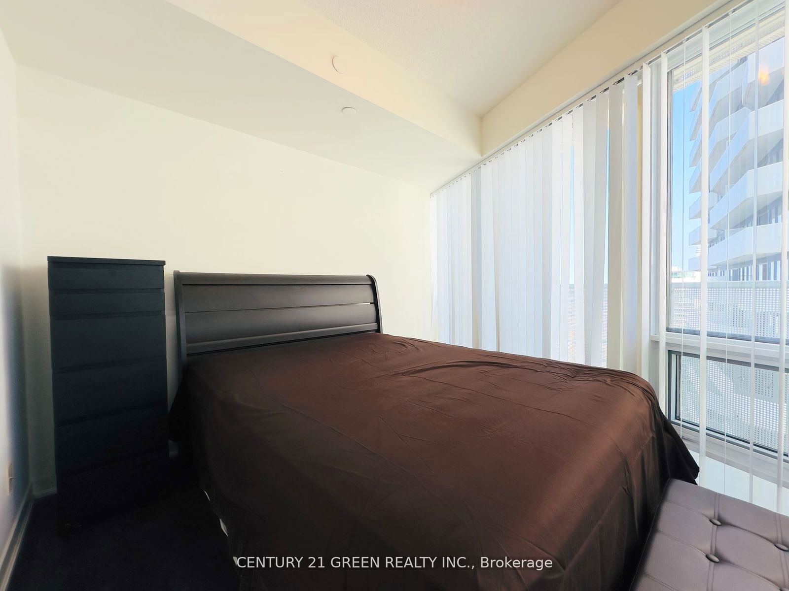 100 Harbour St, unit 5407 for sale