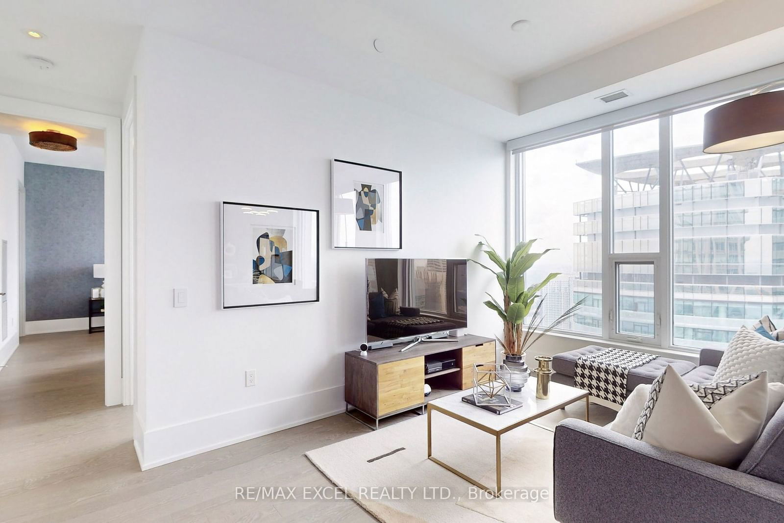 10 York St, unit 6312 for sale - image #3