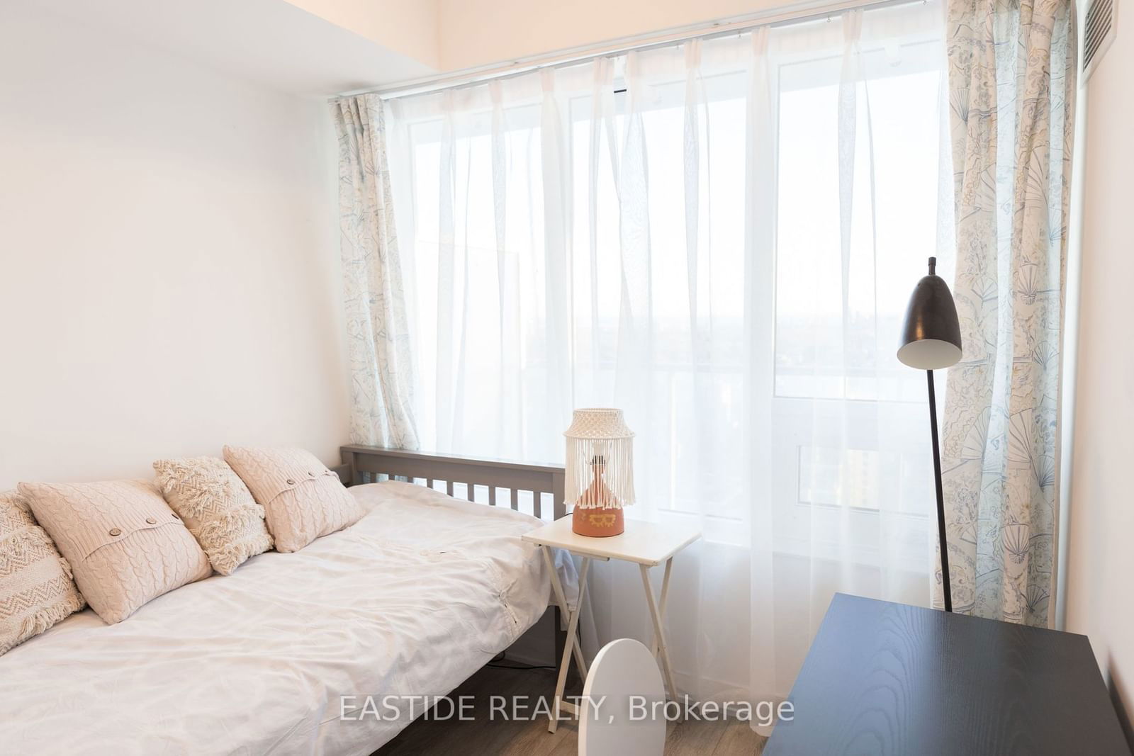 195 Redpath Ave, unit 3106 for sale - image #6