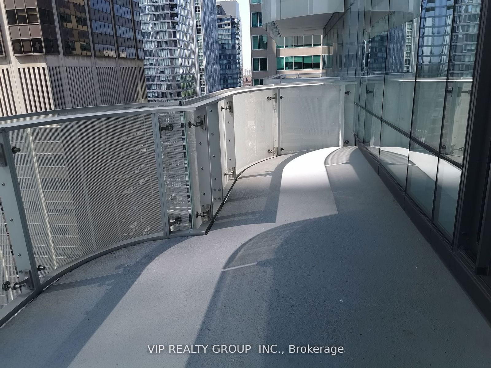 1 Bloor St E, unit 2209 for rent - image #13