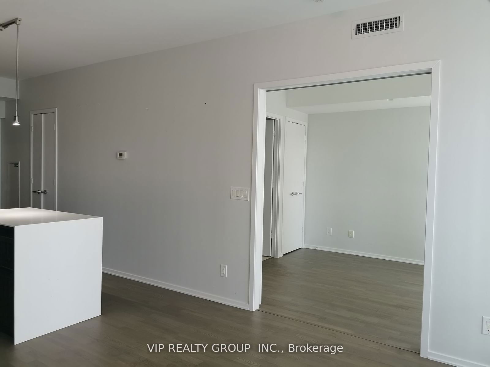 1 Bloor St E, unit 2209 for rent - image #6