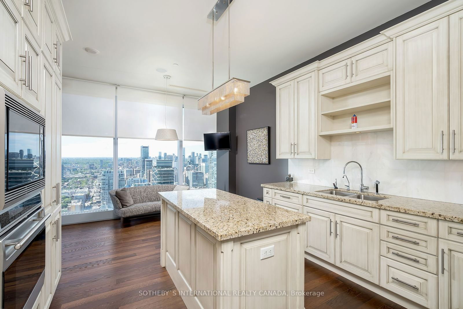 183 Wellington St W, unit 4601 for sale