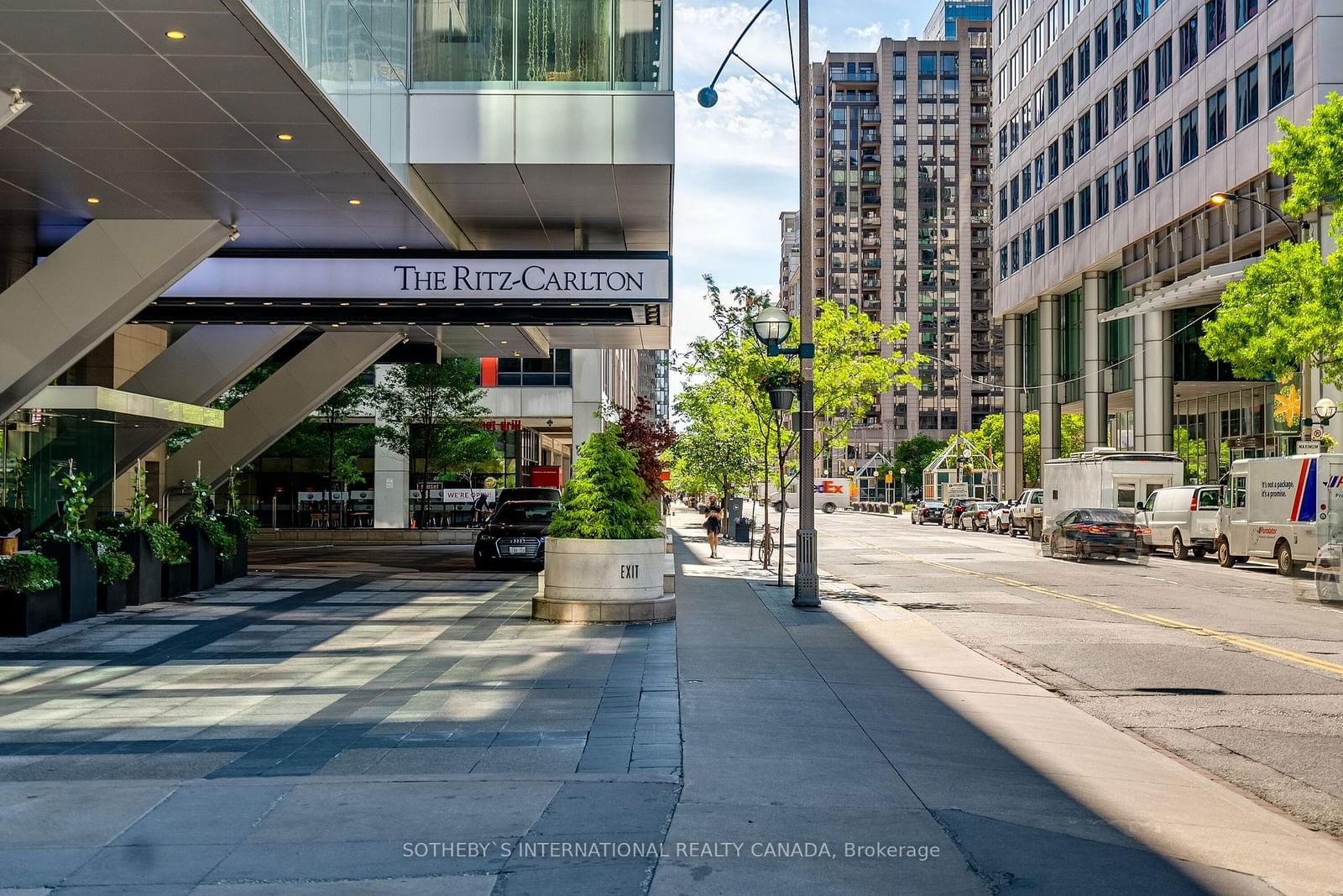 183 Wellington St W, unit 4601 for sale