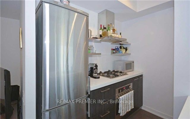 461 Adelaide St W, unit 440 for rent - image #6