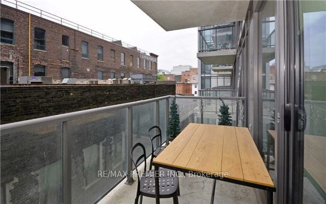 461 Adelaide St W, unit 440 for rent - image #9