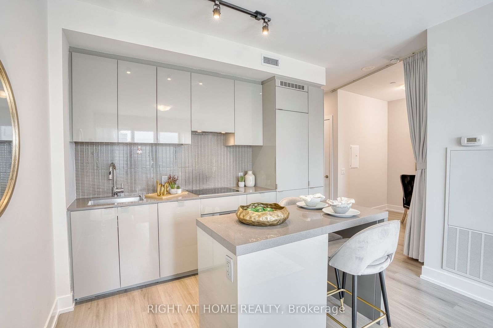 7 Grenville St, unit 2809 for sale - image #11