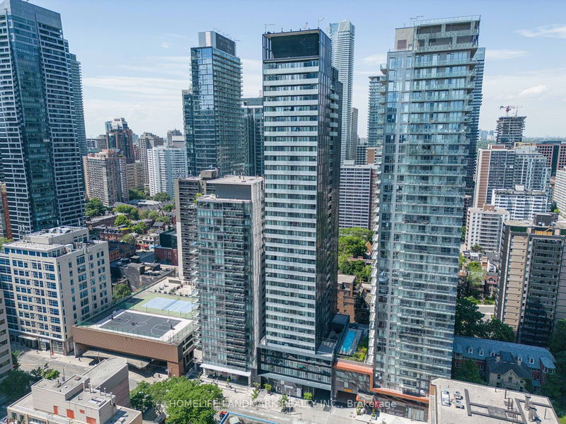 28 Wellesley St E, unit 305 for sale - image #1