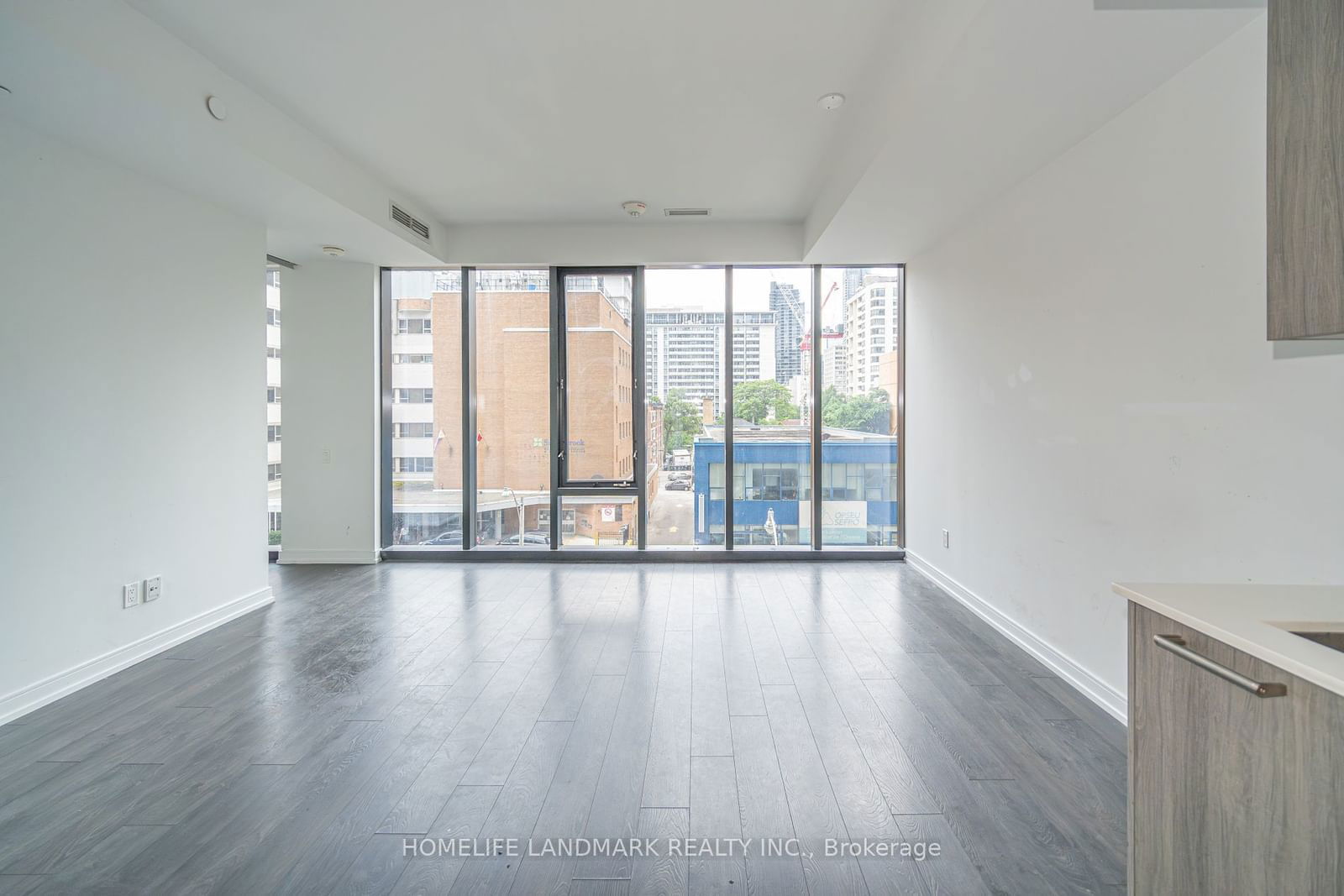 28 Wellesley St E, unit 305 for sale - image #2