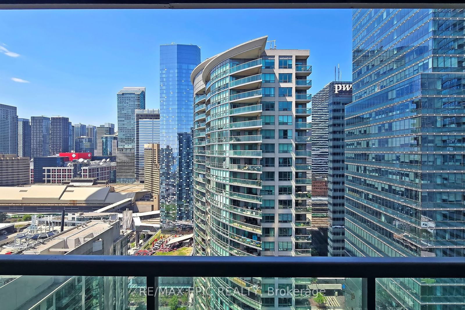 19 Grand Trunk Cres, unit 3305 for sale - image #23