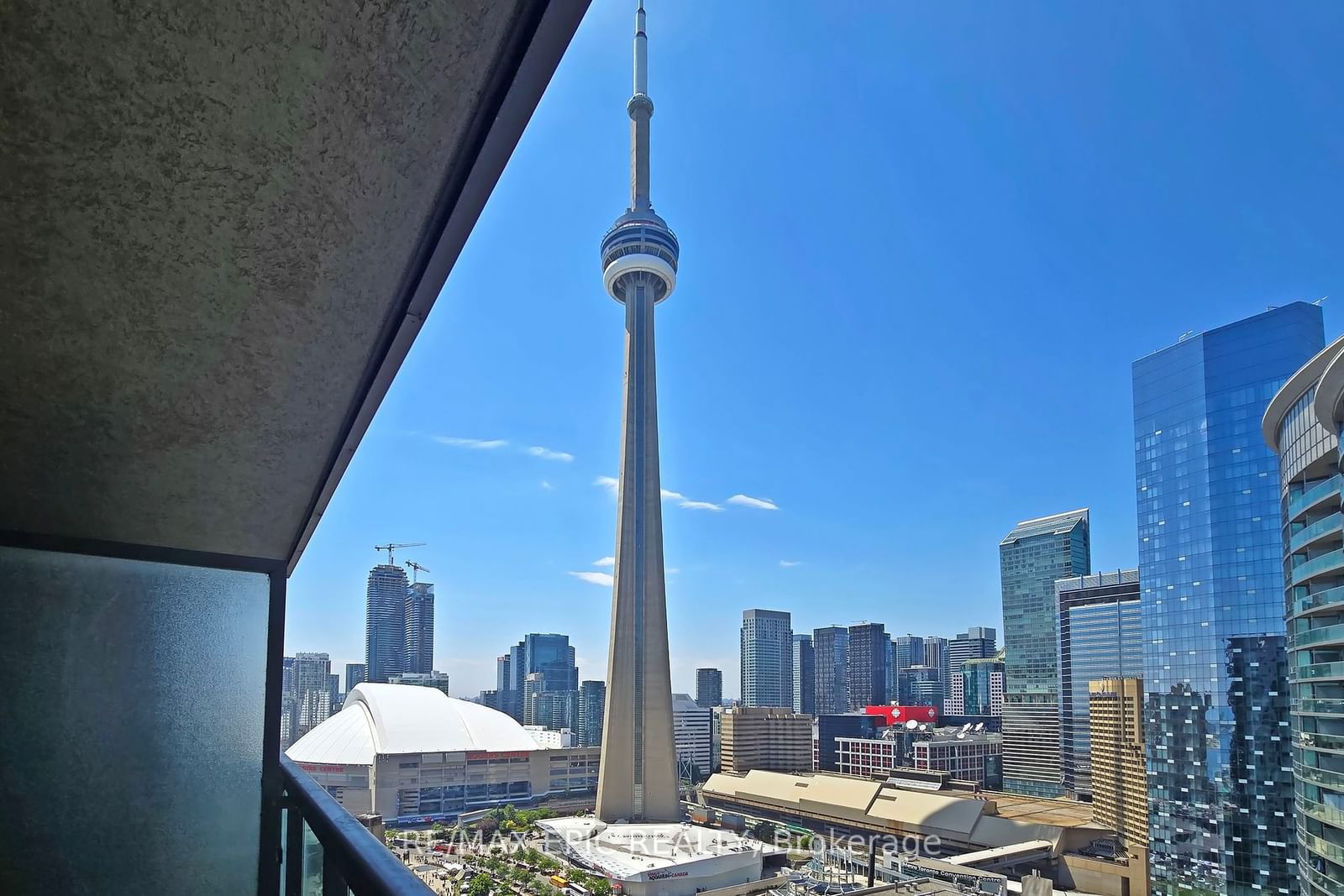 19 Grand Trunk Cres, unit 3305 for sale - image #3