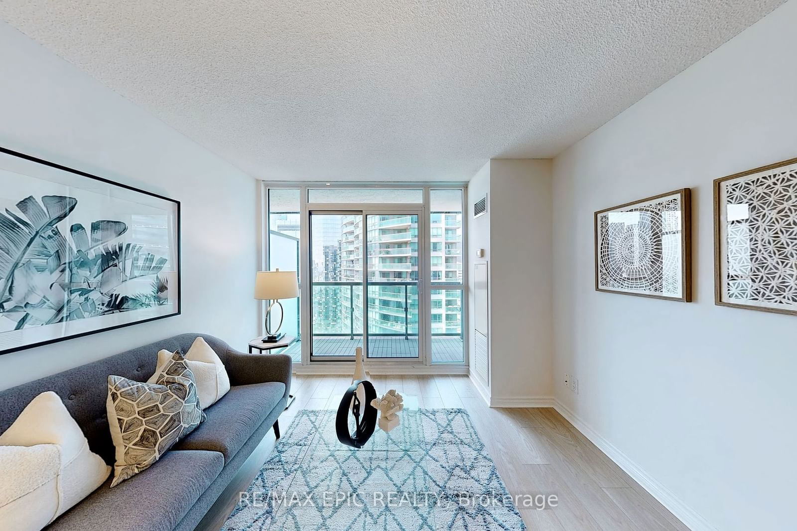 19 Grand Trunk Cres, unit 3305 for sale - image #8