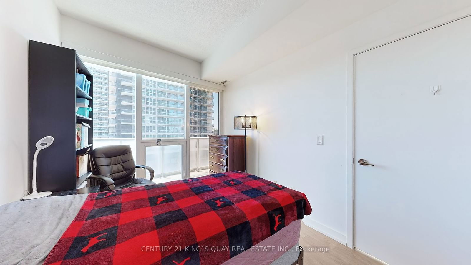 115 McMahon Dr, unit 712 for sale - image #22