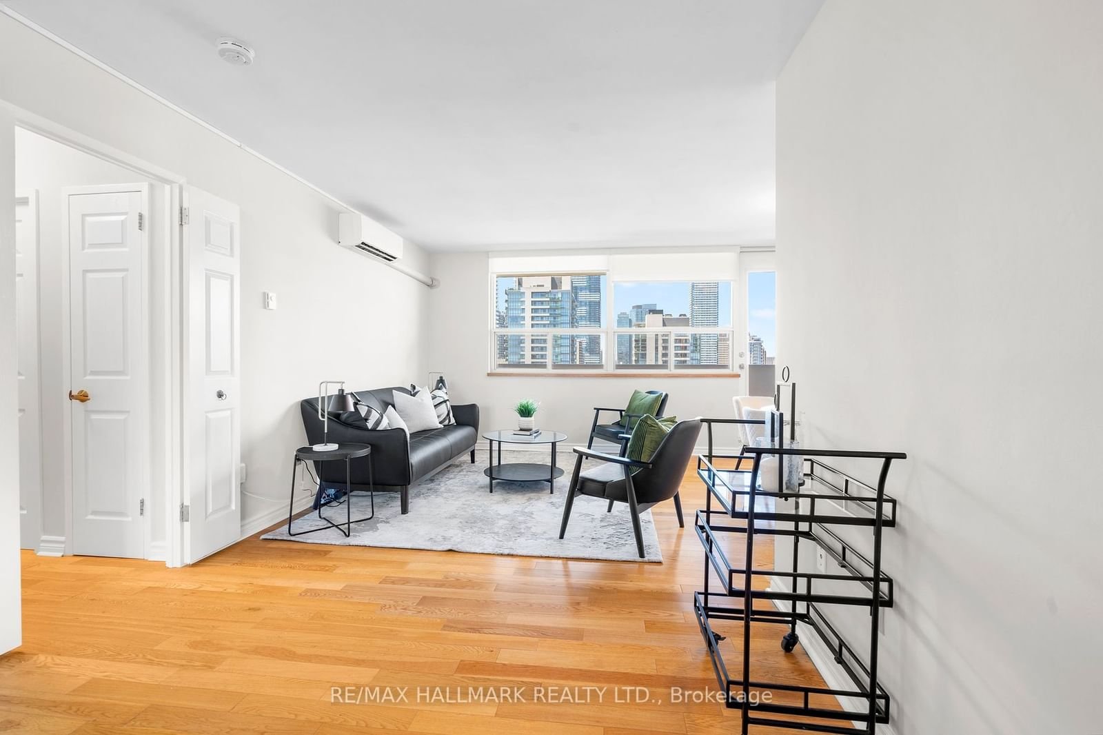 40 Homewood Ave, unit 2501 for sale - image #6