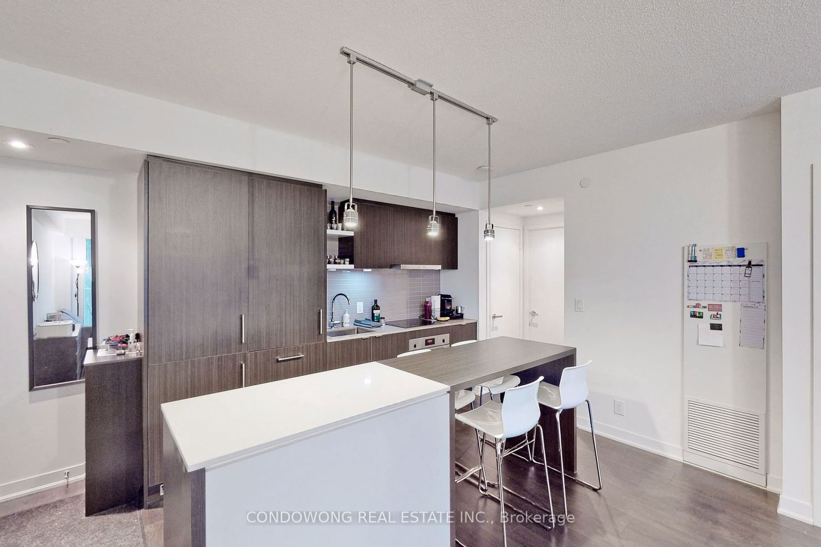 88 Harbour St, unit 1006 for sale - image #8