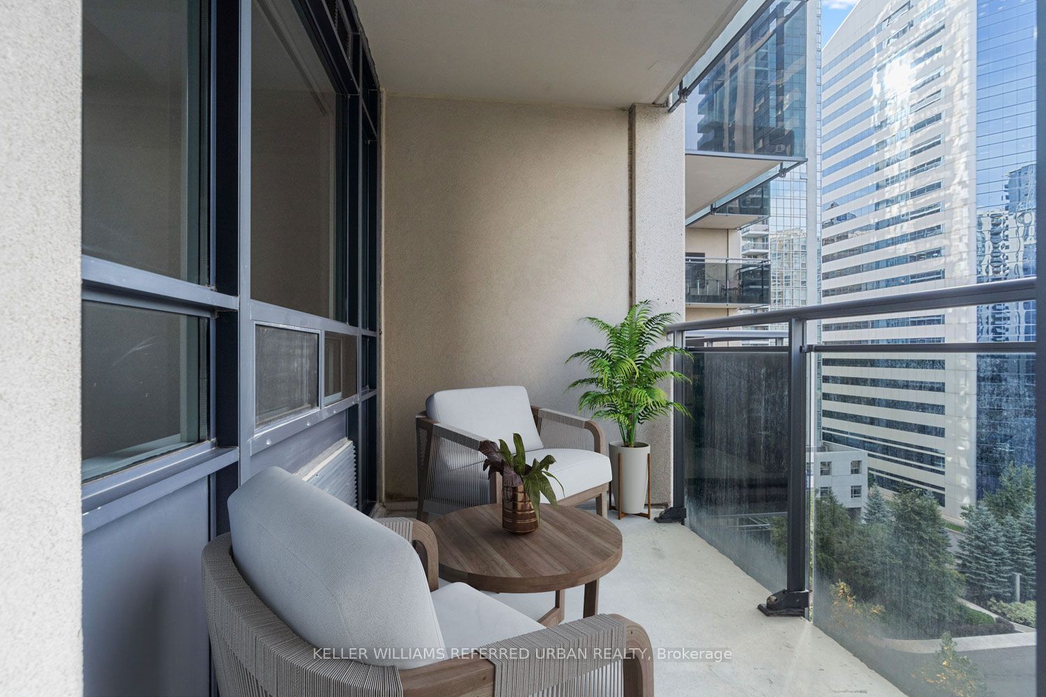 155 Beecroft Rd, unit 1002 for sale