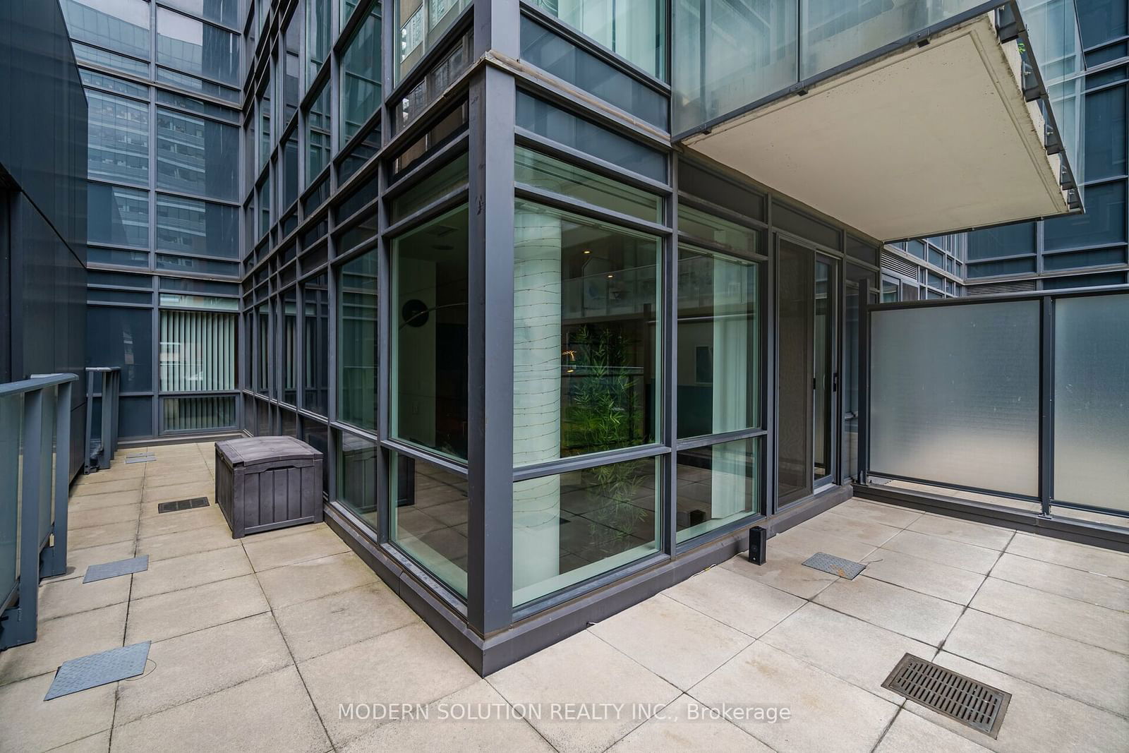 770 Bay St, unit 302 for sale - image #29