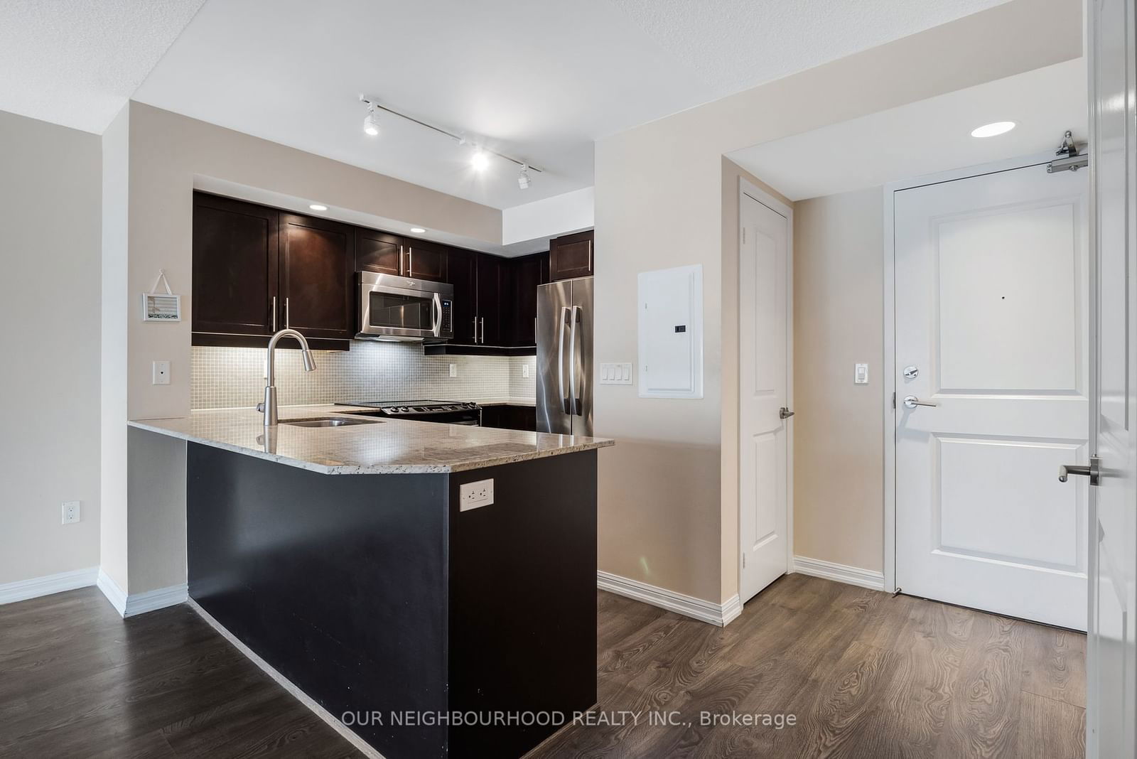 85 East Liberty St, unit 602 for sale - image #8