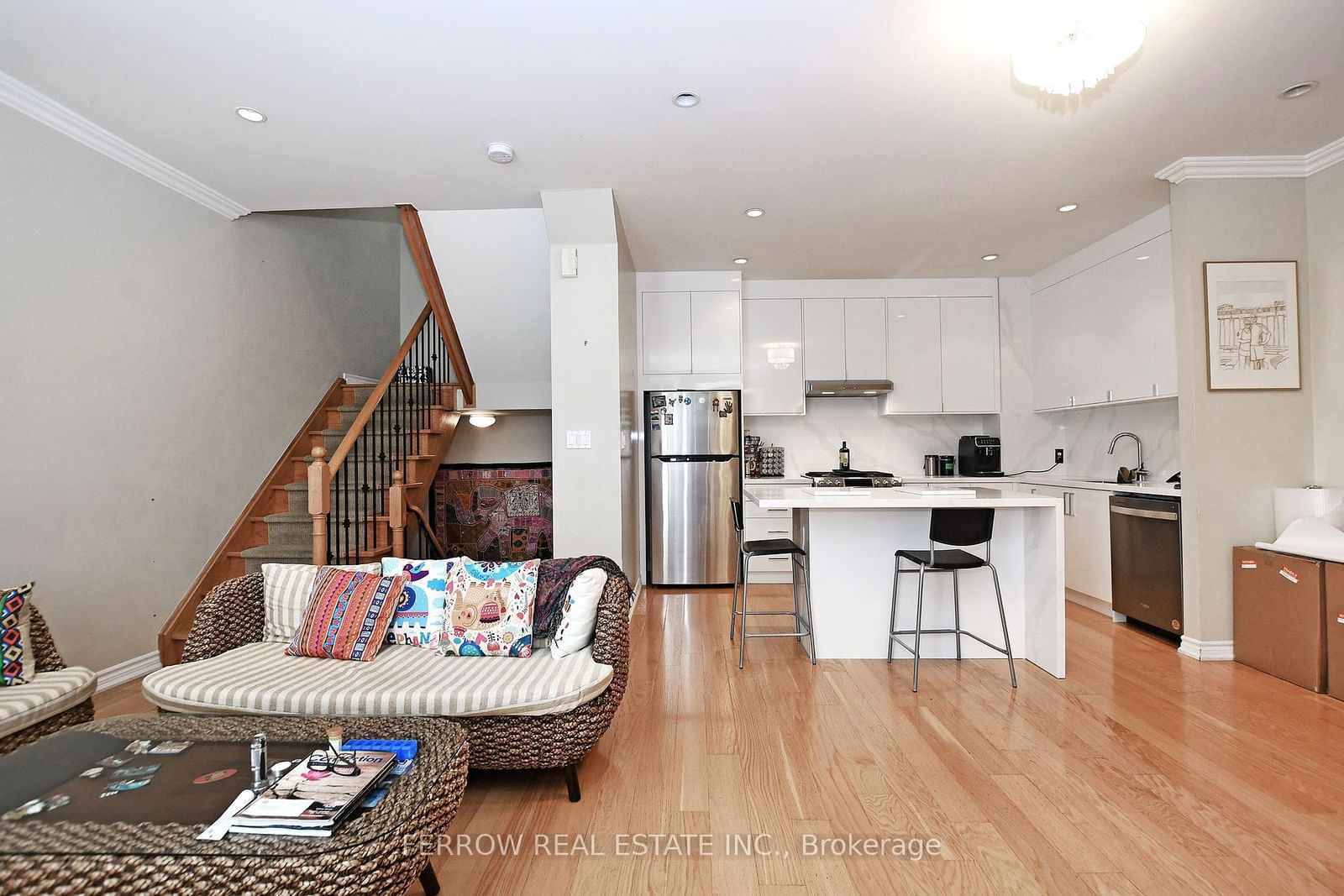 37 Avondale Ave, unit 505 for rent - image #6