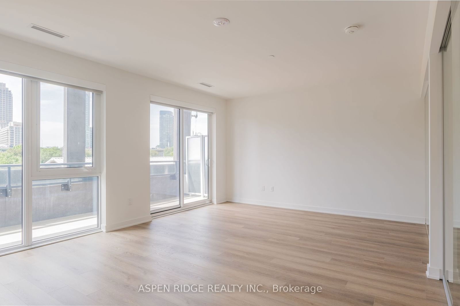 9 Tecumseth St, unit 214 for sale - image #7