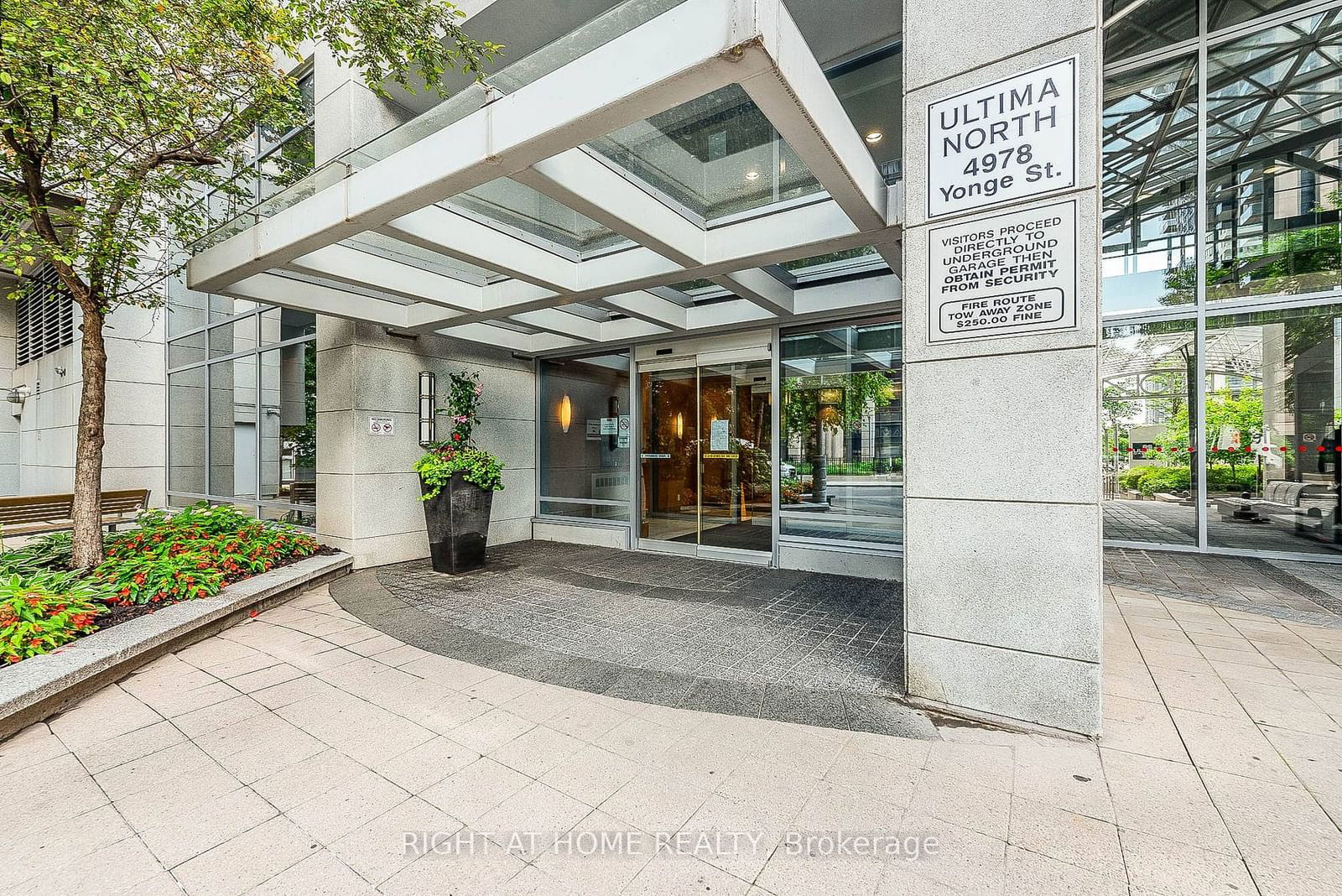 4978 Yonge St, unit 3715 for rent - image #3