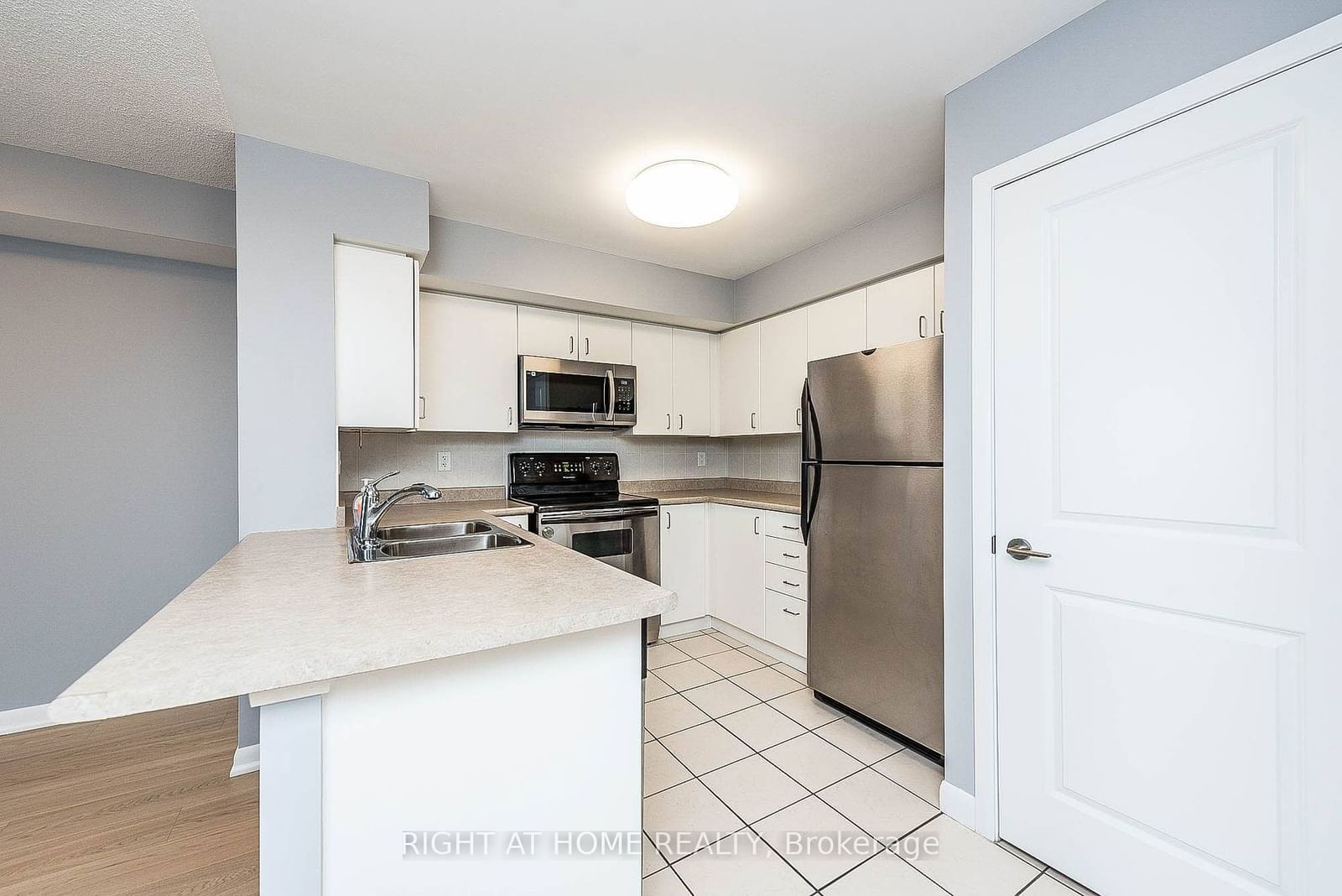 4978 Yonge St, unit 3715 for rent - image #7