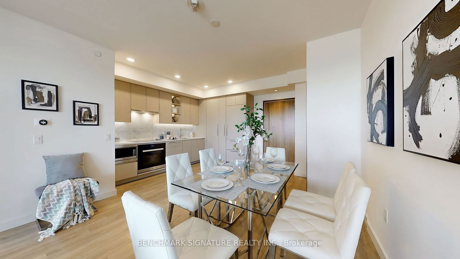 85 Mcmahon Dr, unit 3308 for sale - image #12