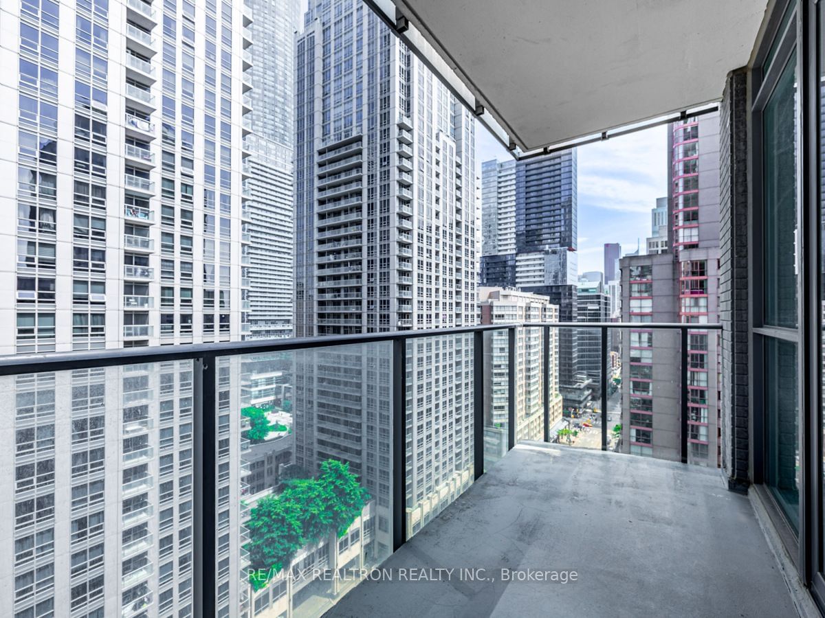 770 Bay St, unit 1606 for sale - image #22