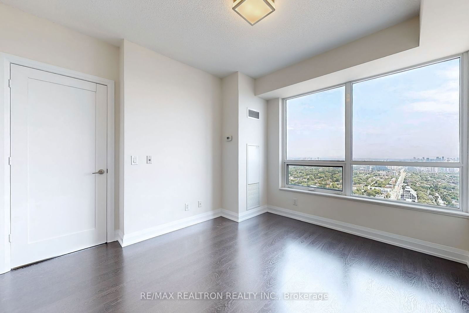 5 SHEPPARD Ave, unit 4023 for sale - image #19