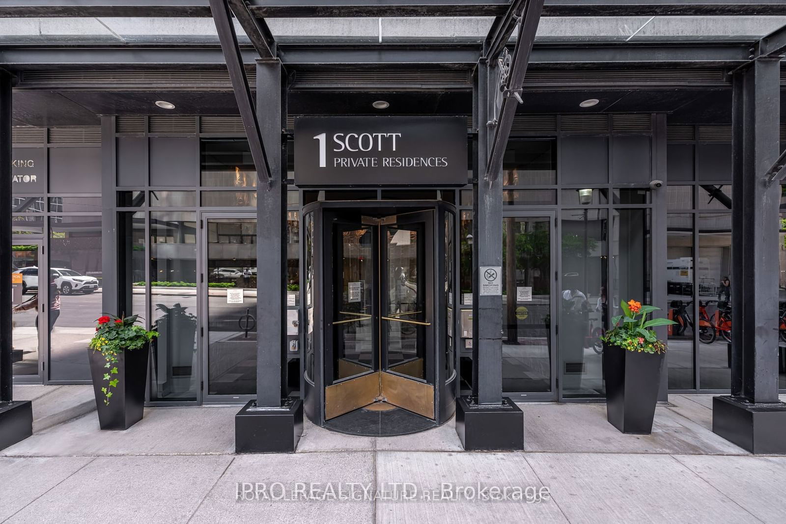 1 Scott St, unit 1108 for rent - image #2