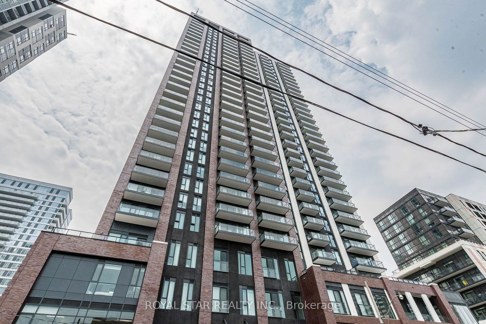 130 River St, unit 2110 for sale - image #1