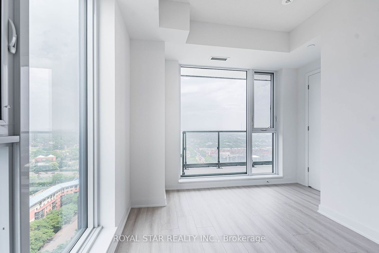 130 River St, unit 2110 for sale - image #19