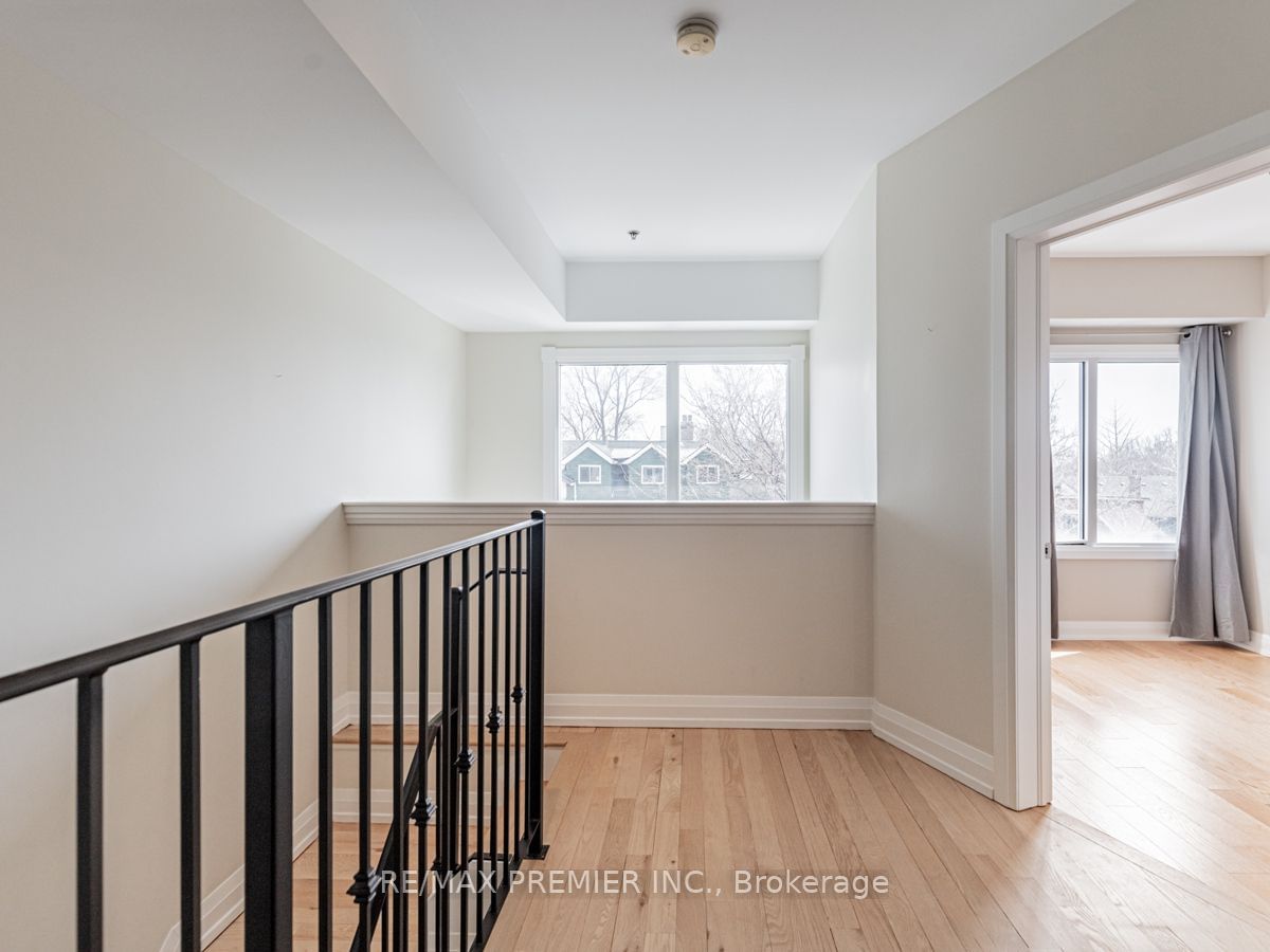 473 Dupont St, unit 5 for sale