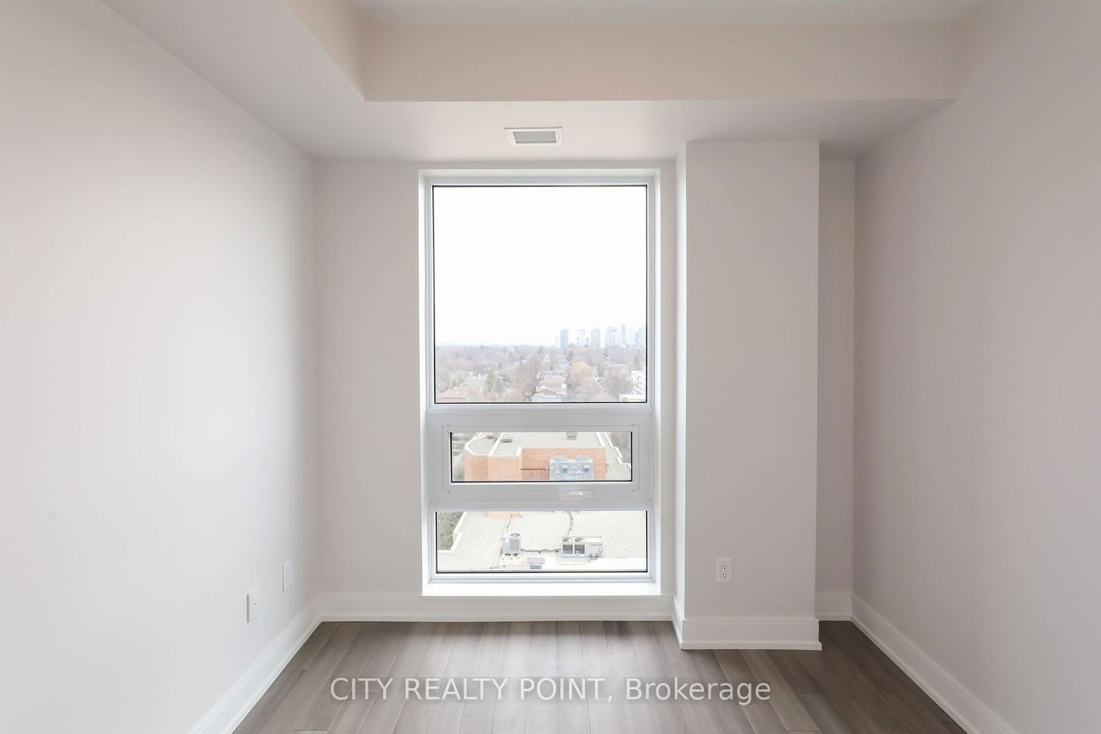 2525 Bathurst St, unit 910 for rent