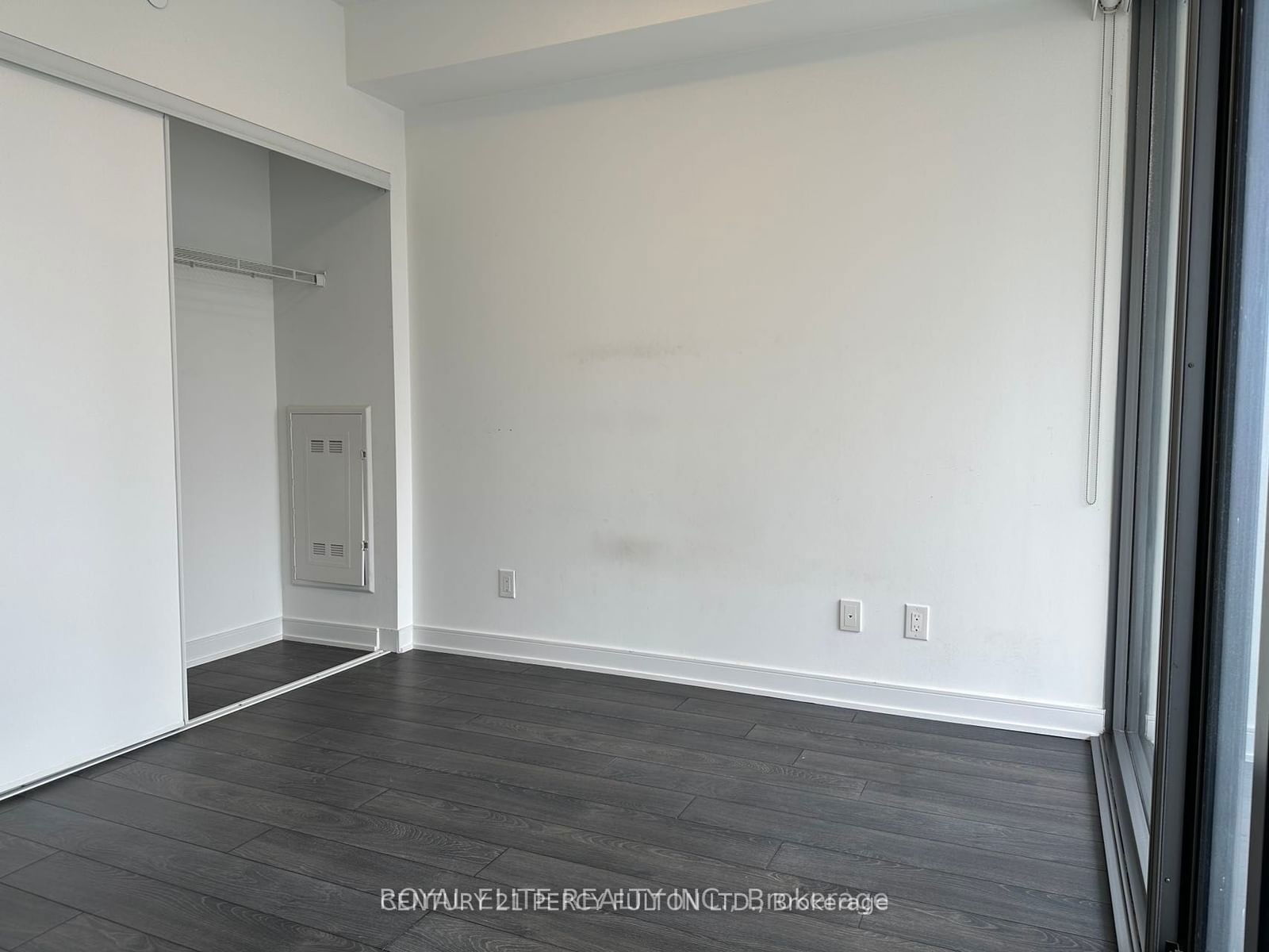 57 St. Joseph St, unit 1610 for rent - image #12