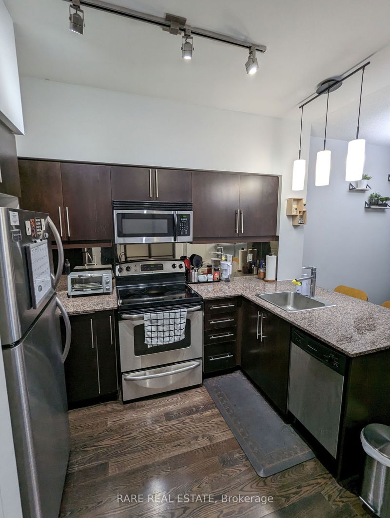 2885 Bayview Ave, unit 420 for rent - image #1