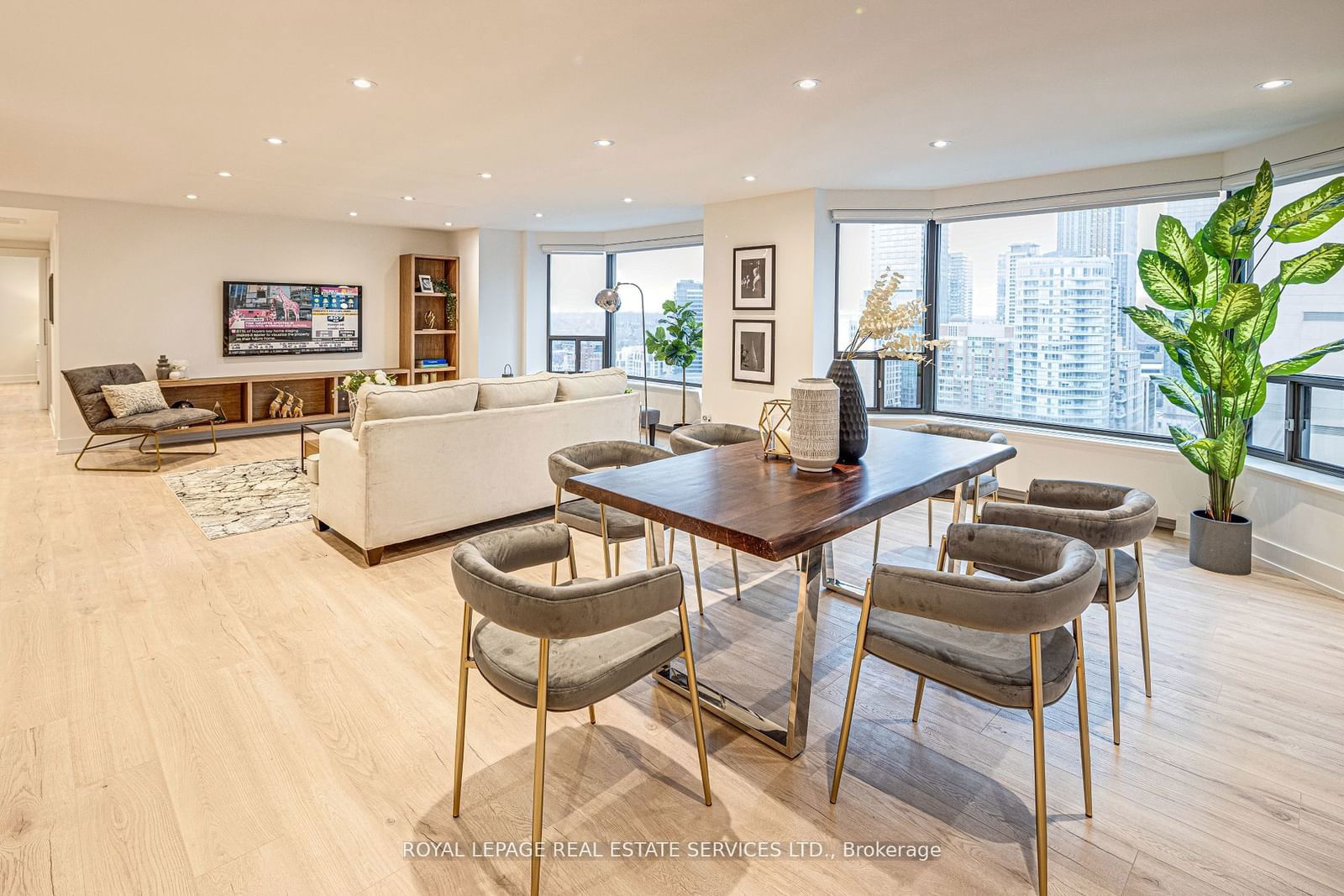 175 Cumberland St, unit 2008 for sale - image #12