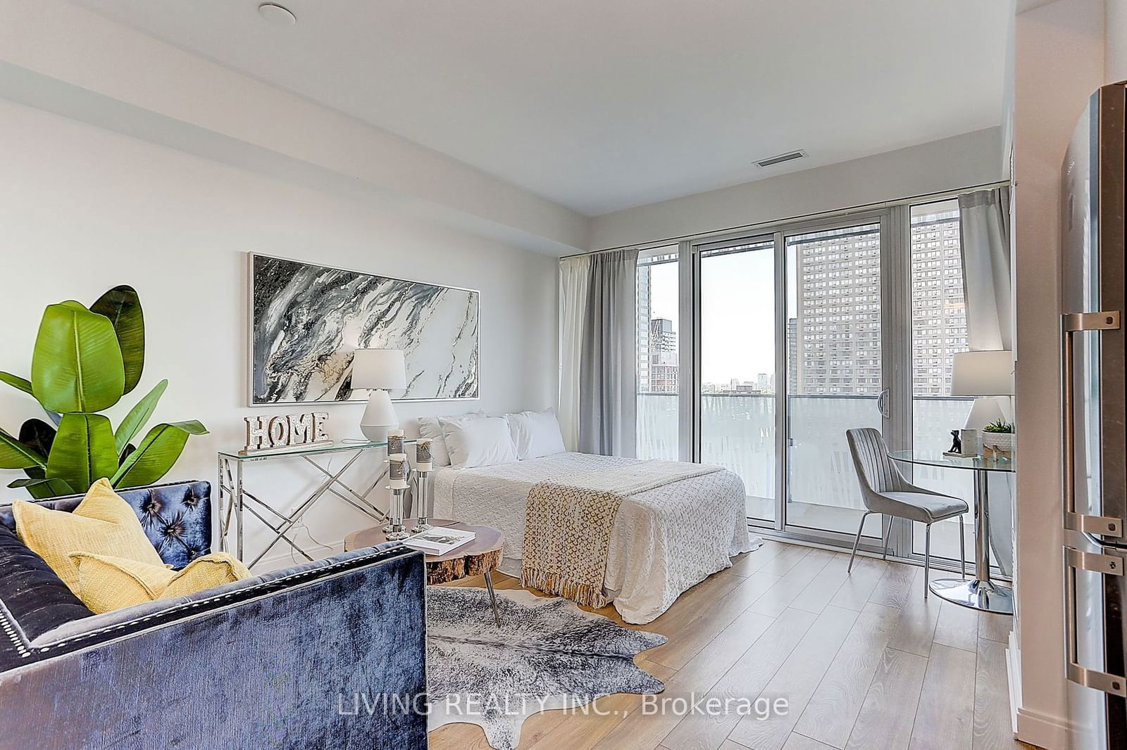 42 Charles St E, unit 2308 for sale - image #15