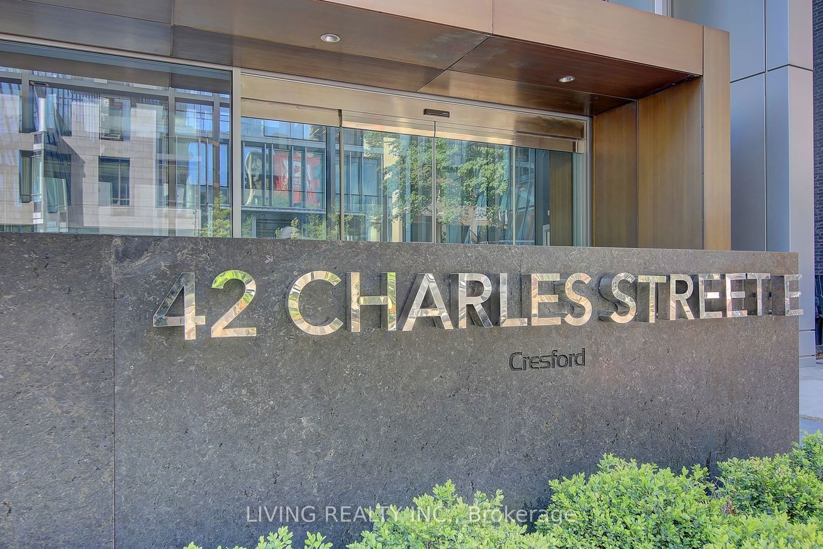 42 Charles St E, unit 2308 for sale - image #2