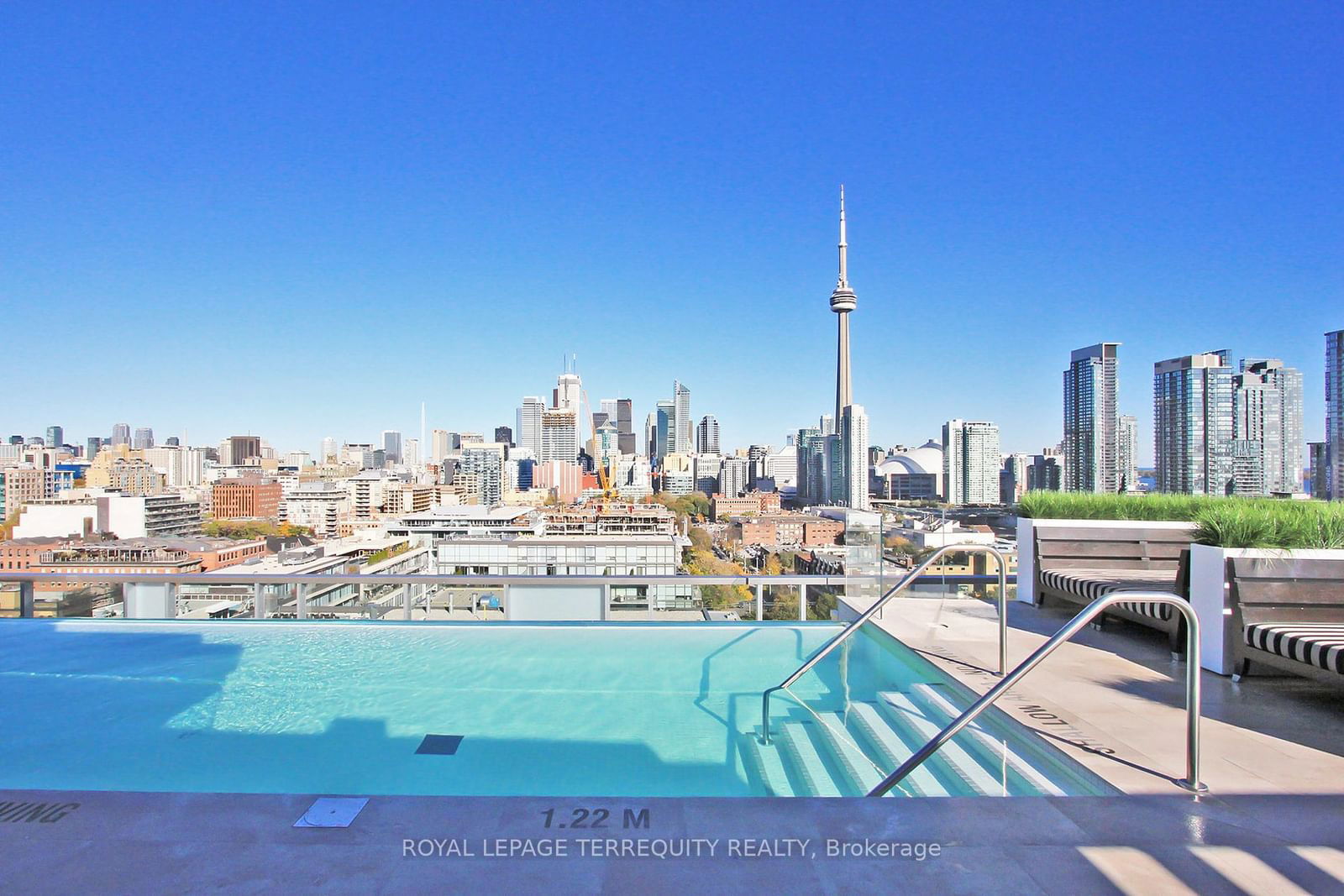 55 Stewart St, unit 902 for sale